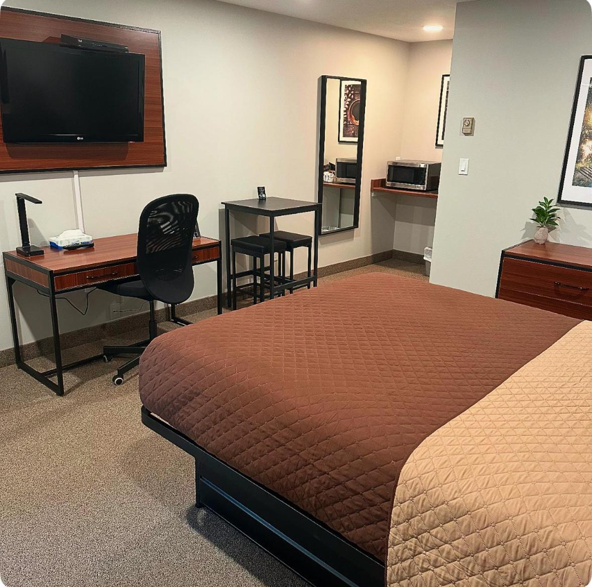 Manitoulin Inn Mindemoya Zewnętrze zdjęcie