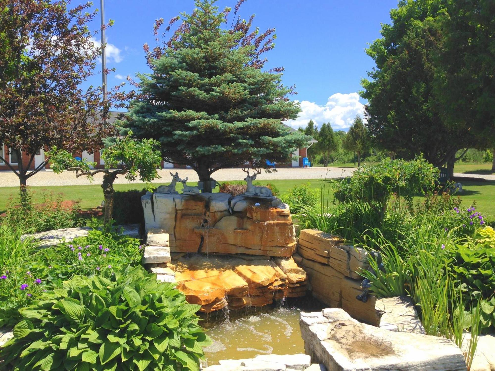 Manitoulin Inn Mindemoya Zewnętrze zdjęcie