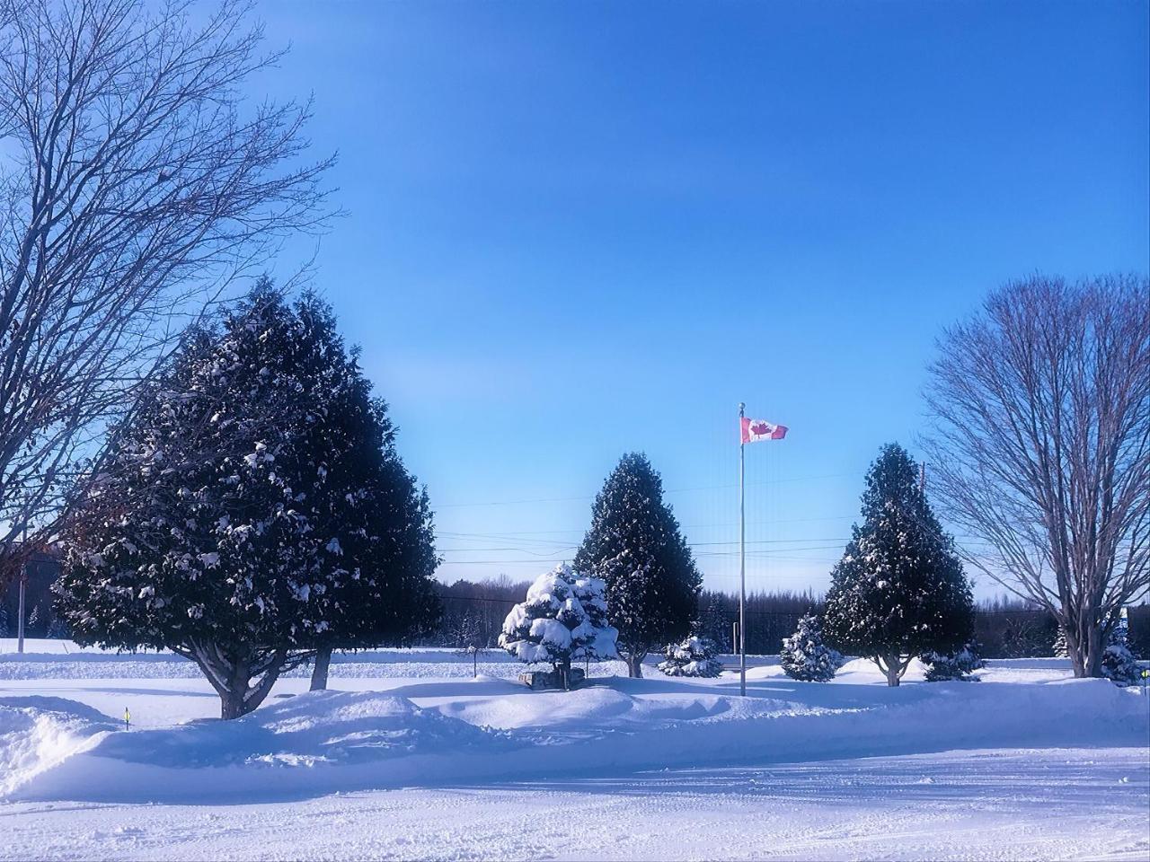 Manitoulin Inn Mindemoya Zewnętrze zdjęcie