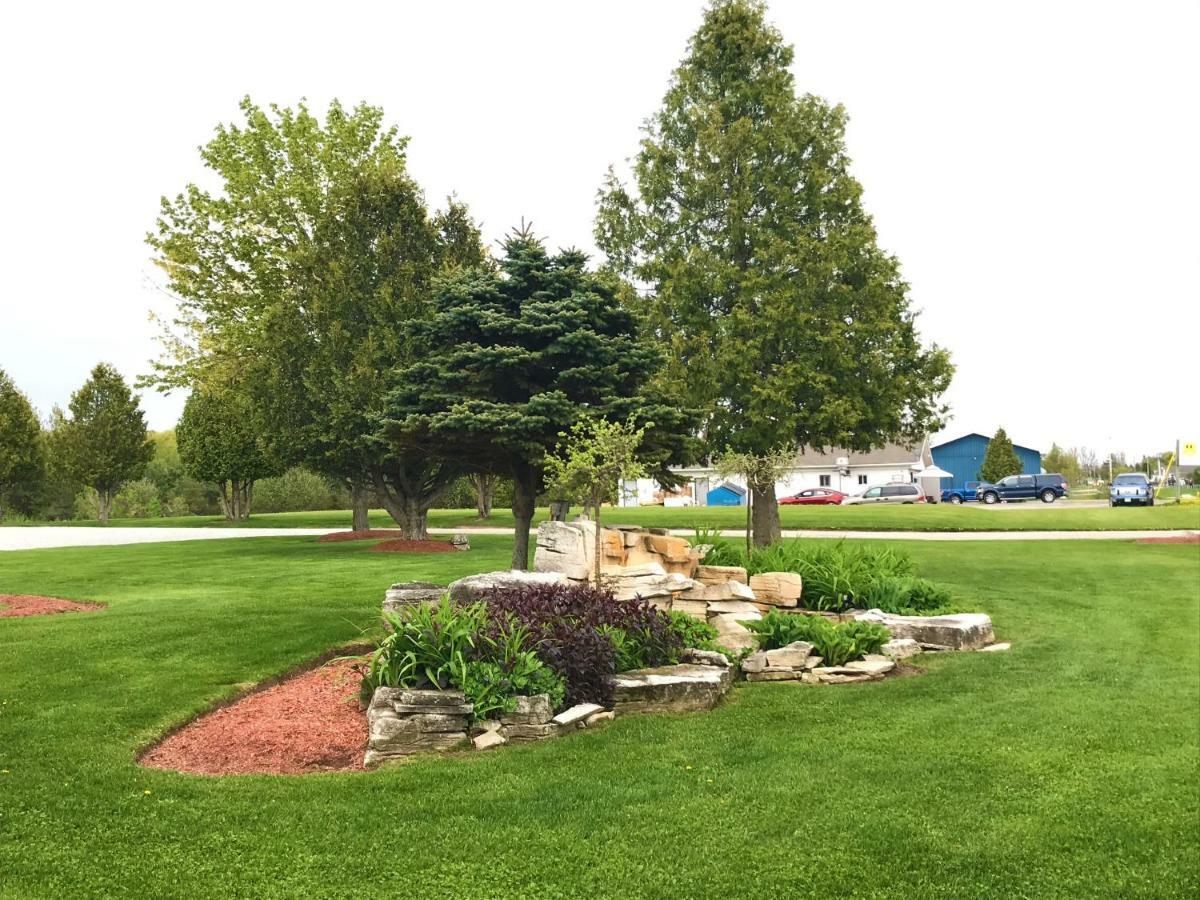 Manitoulin Inn Mindemoya Zewnętrze zdjęcie